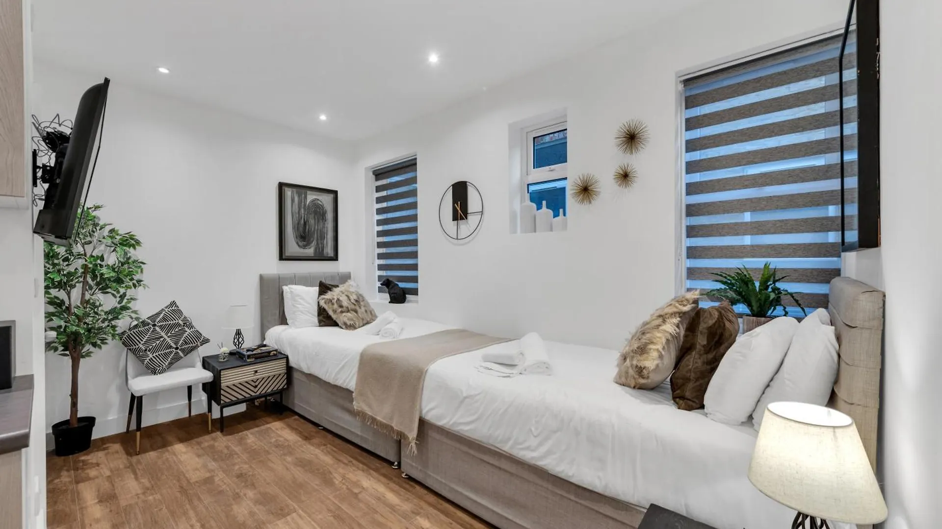 Bijou Living, Tiny Studio Bliss location