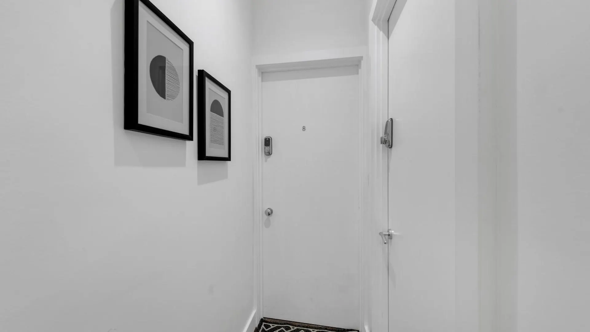Bijou Living, Tiny Studio Bliss Hanwell United Kingdom